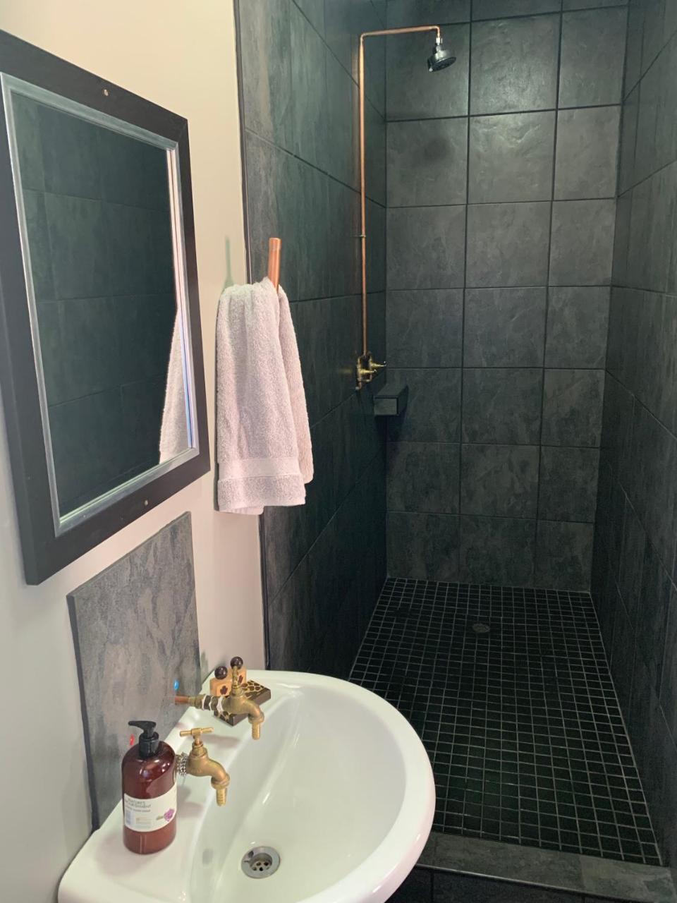 Country Lodge Апингтон Экстерьер фото